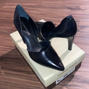 Franco Sarto L-Arrow Black Heel. Women’s 7M